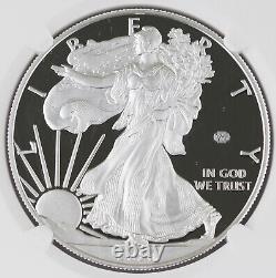 2020 W WWII 75e anniversaire américain 1 oz argent aigle V75 NGC PF70 UC Brun