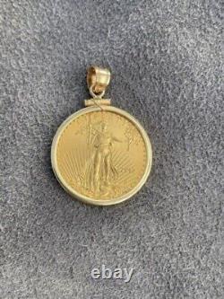 Sans pierre, pendentif unisexe de pièce d'aigle américaine en argent plaqué or jaune 14 carats